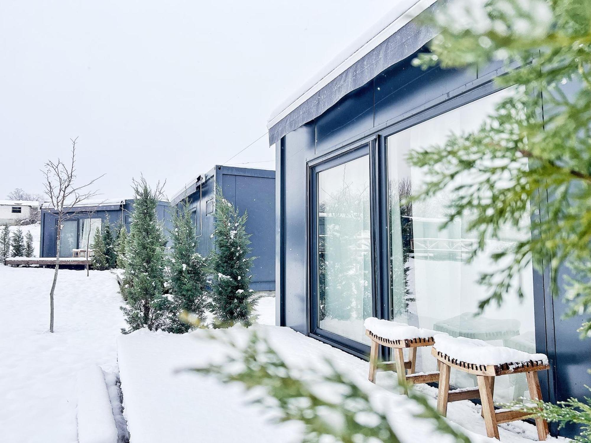 Hotel Flandra Glamping Corbeni Exterior foto